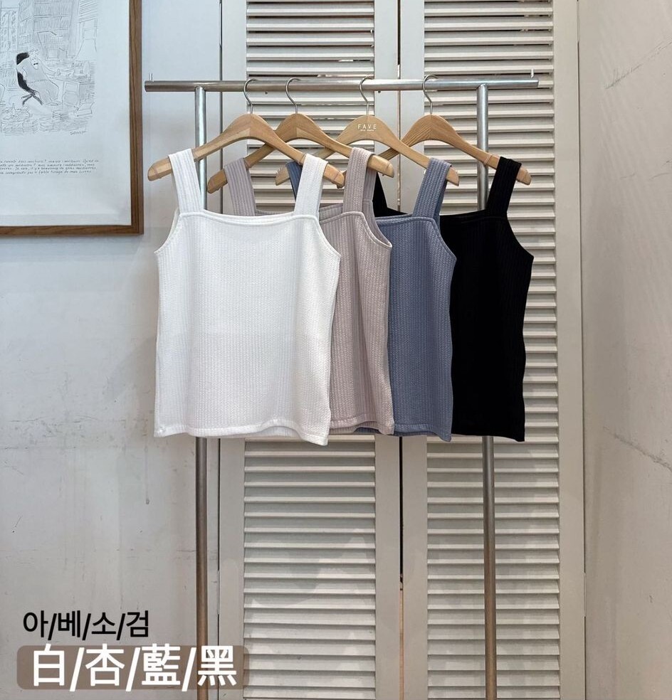 F62 胸34-47長22 $349 (一口價)