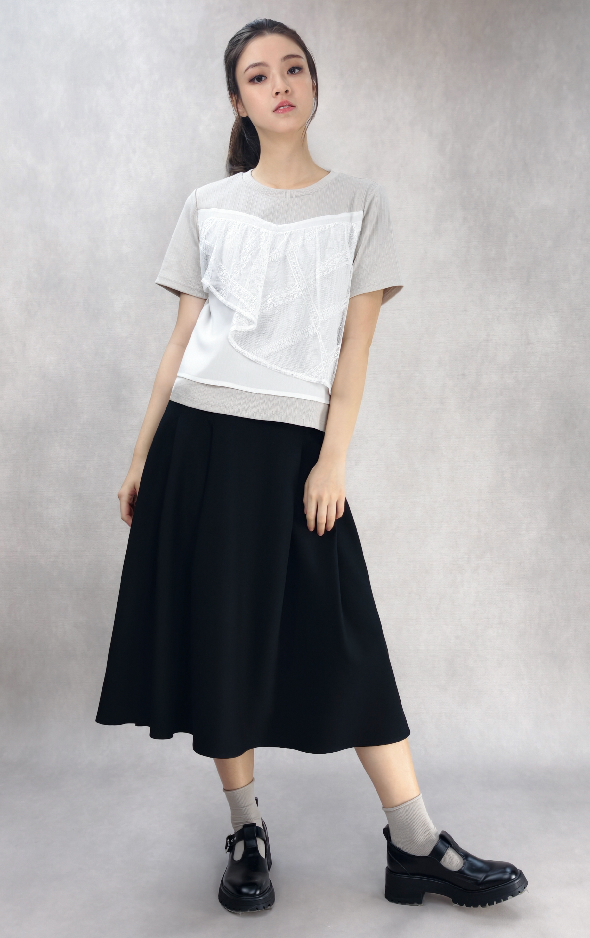 不規則蕾絲上衣 ST0413