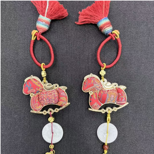 0401gz05-翡翠-翡翠平安扣小馬掛件（紅色）（A5）