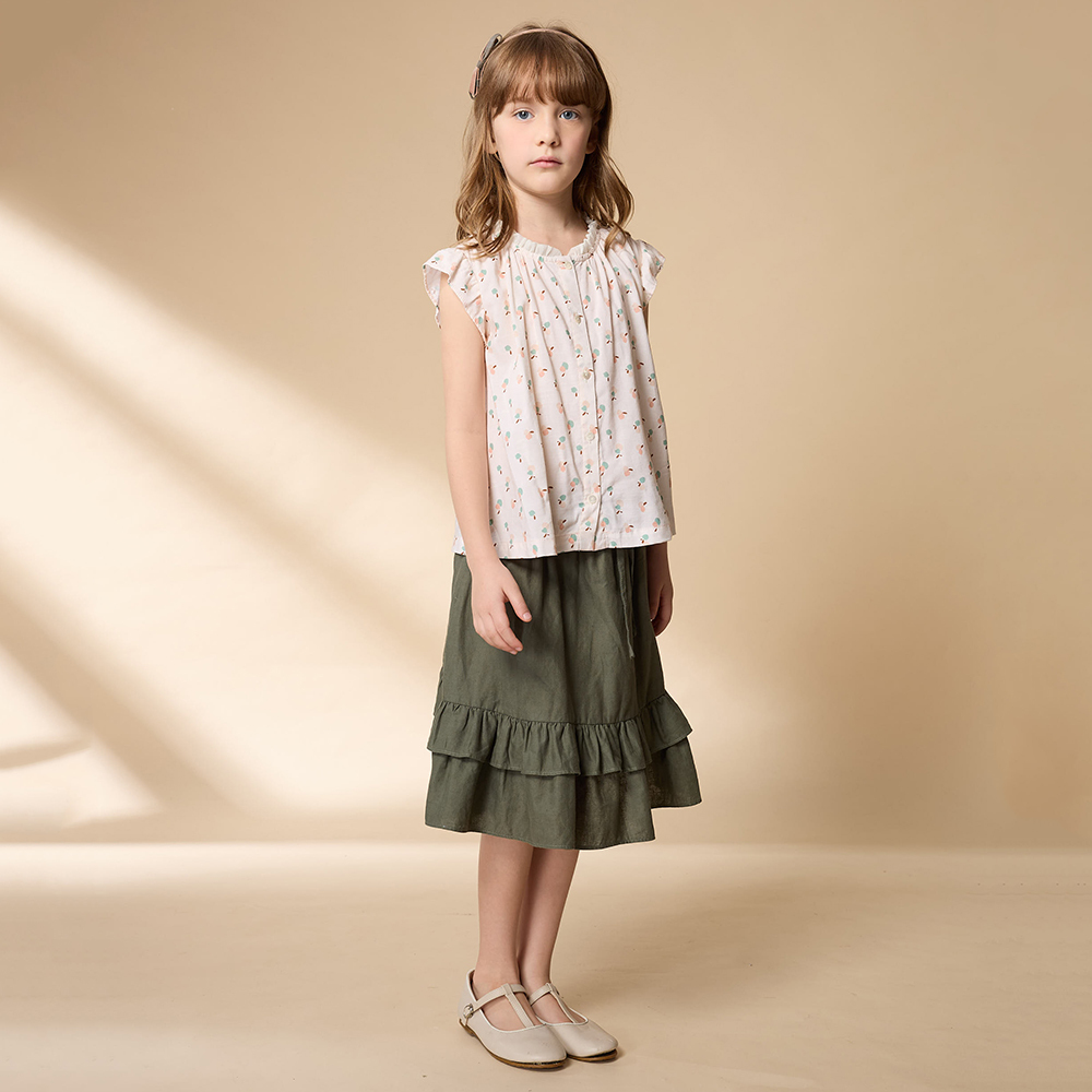 PIPPY 清爽小櫻桃印花圓領荷葉袖上衣 米白