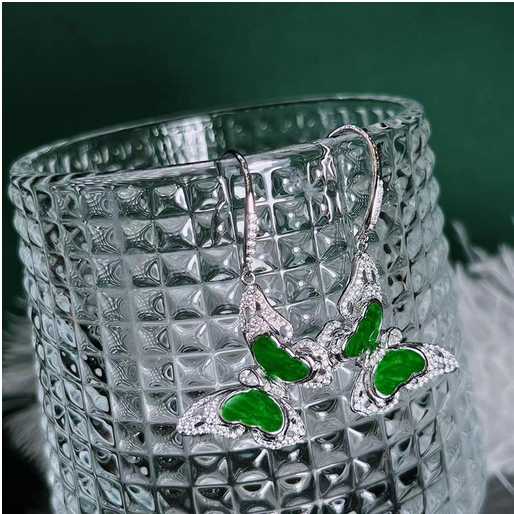 0401gz28-翡翠-銀鑲蝴蝶耳鉤（A28）