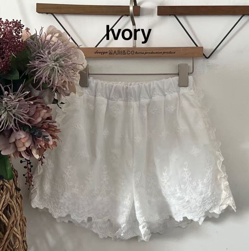 MC32 腰26-34 長13 $449 (一口價)