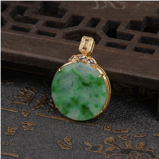 0401gz58-翡翠-18K黃金鑽飄花圓牌（A58）