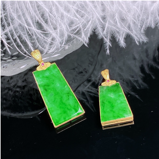 0401gz60-翡翠-18K黃飄花梯形牌（A60）