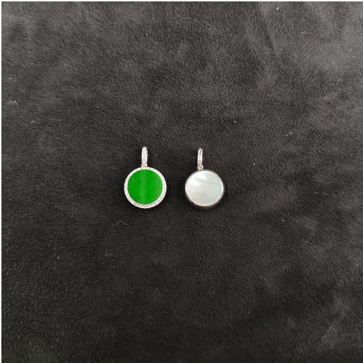 0401gz61-翡翠-18K白翡翠小圓牌（A61）