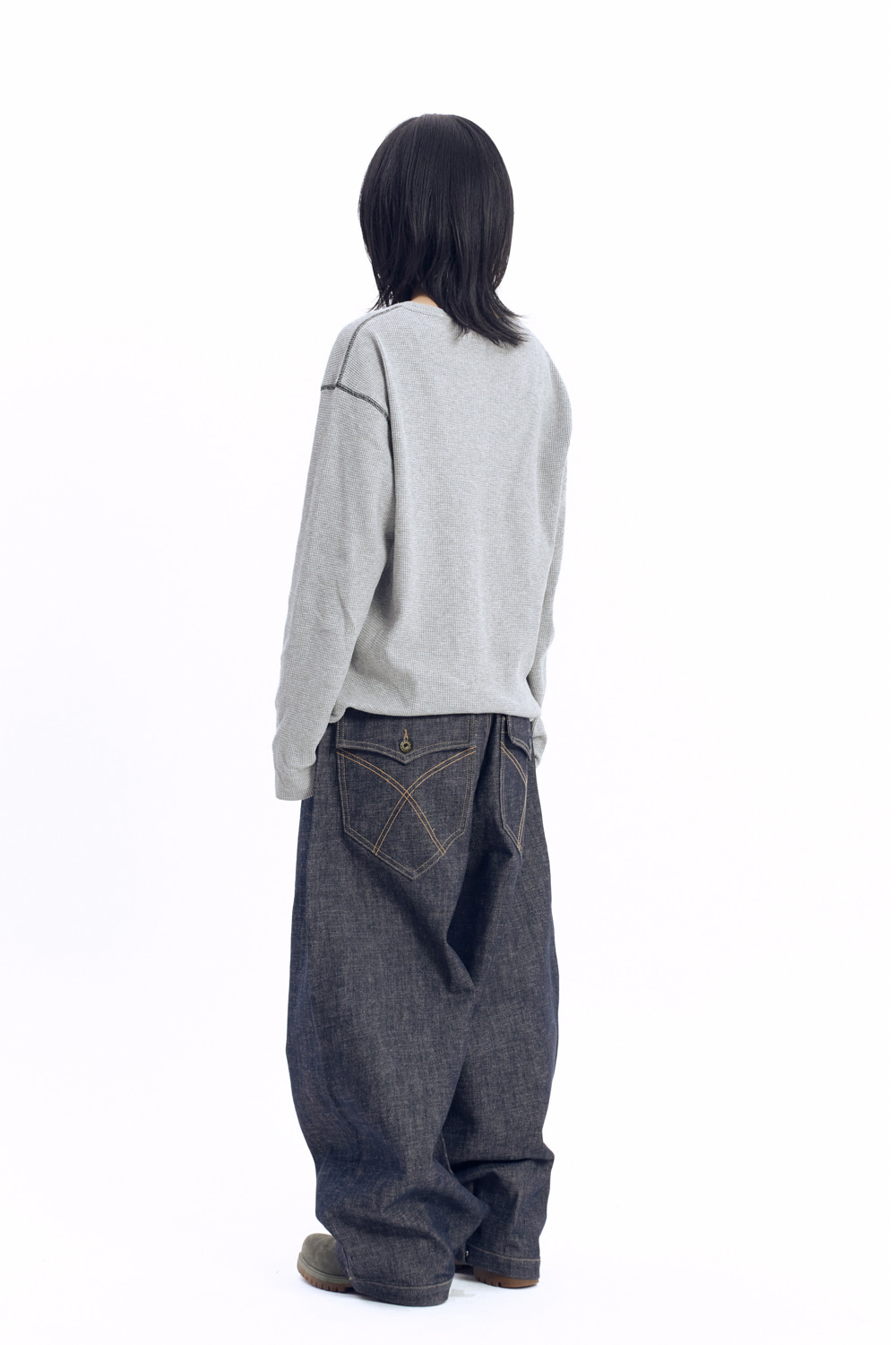 AAKAM Henry Neck Waffle Long Sleeve 華夫格長T | FLOMMARKET