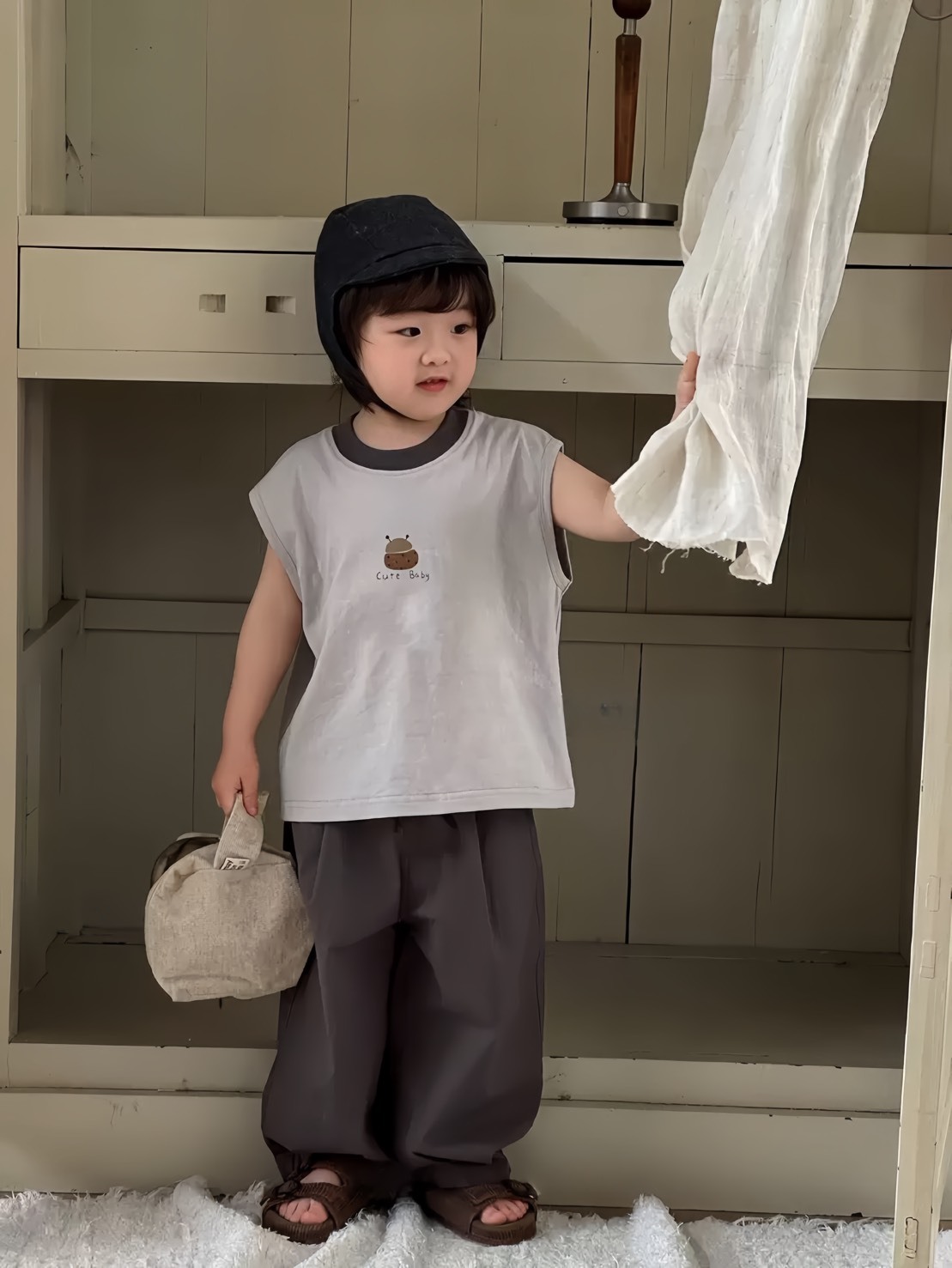 圓領撞色小圖短袖上衣