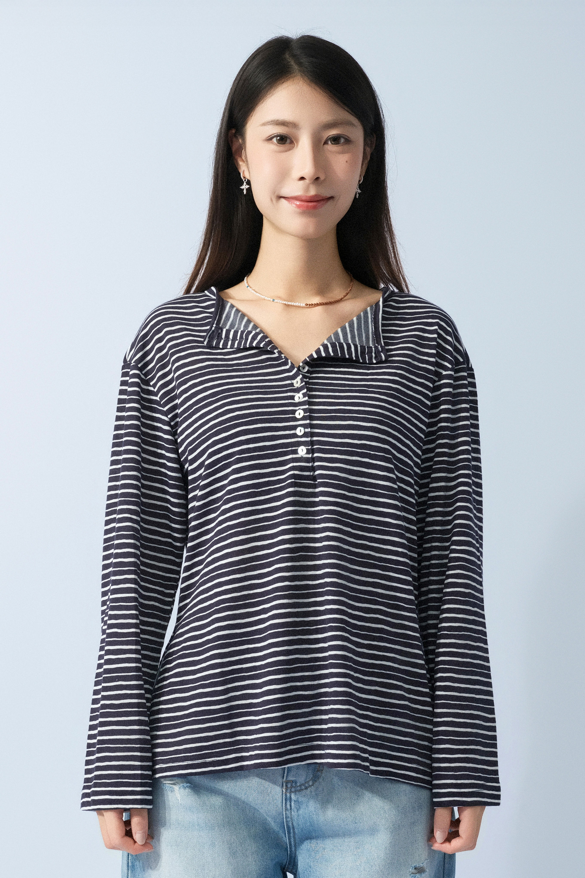 亨利領橫間長tee (預購產品）