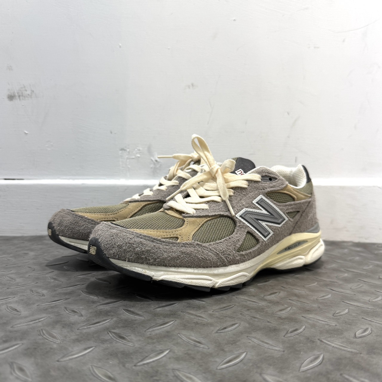 New Balance 990v3 M990TG3 SIZE 28CM