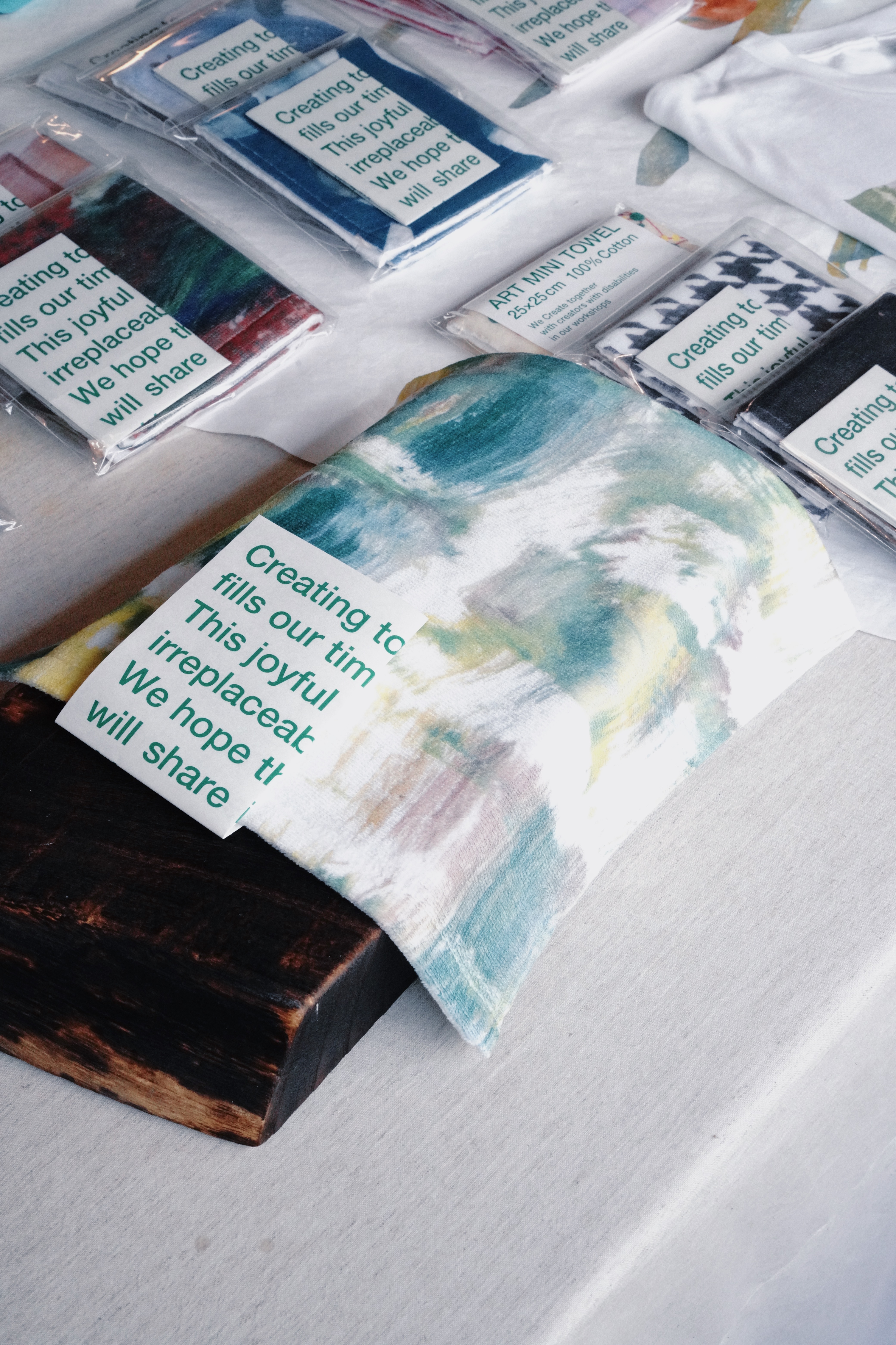 Koneckto 關係的形狀｜ konst｜Art Mini Towel