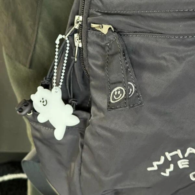韓國 ooowl 塗鴉鑰匙圈吊飾 BEAR 純色 白