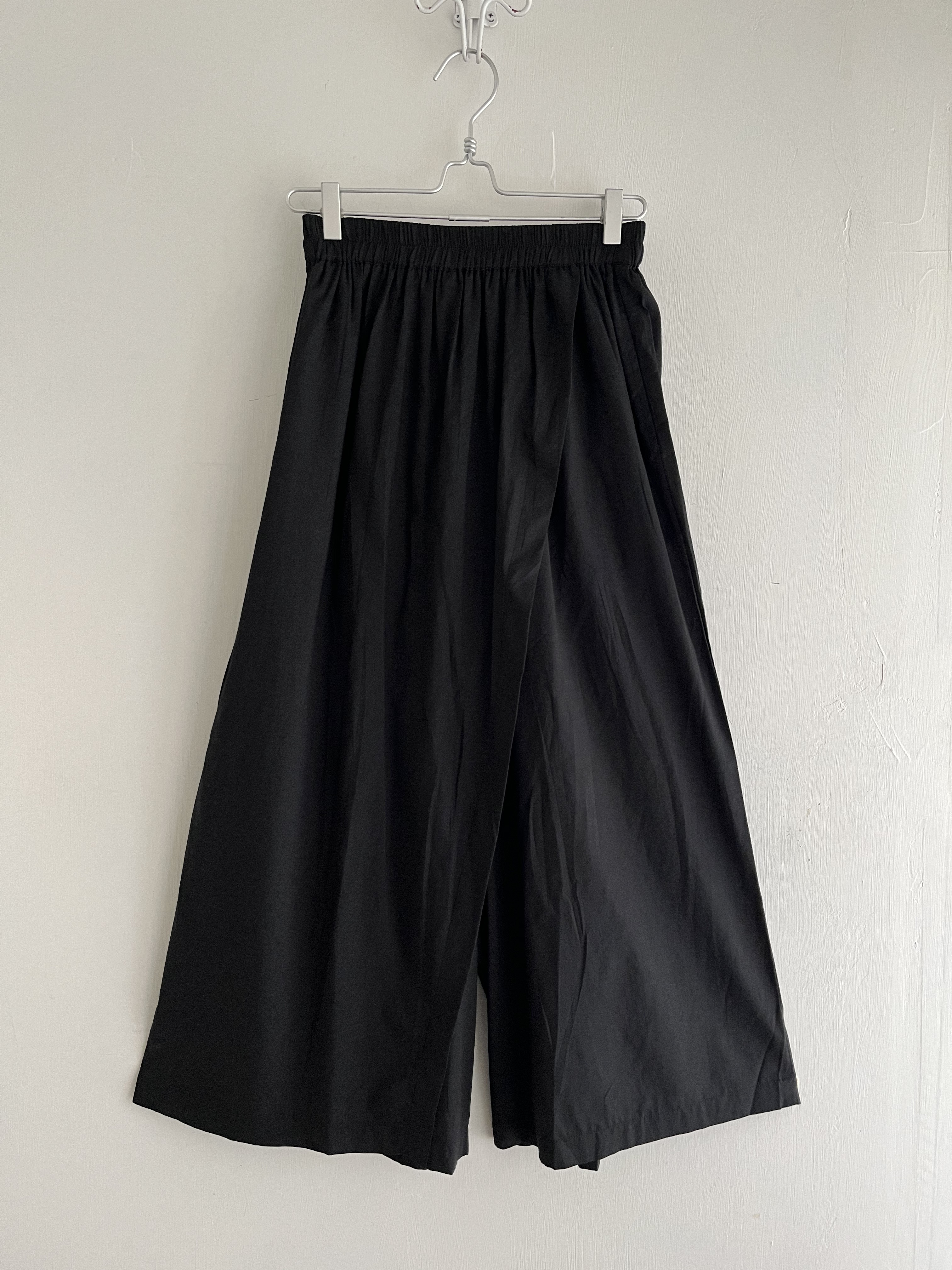 黑色全橡筋裙褲