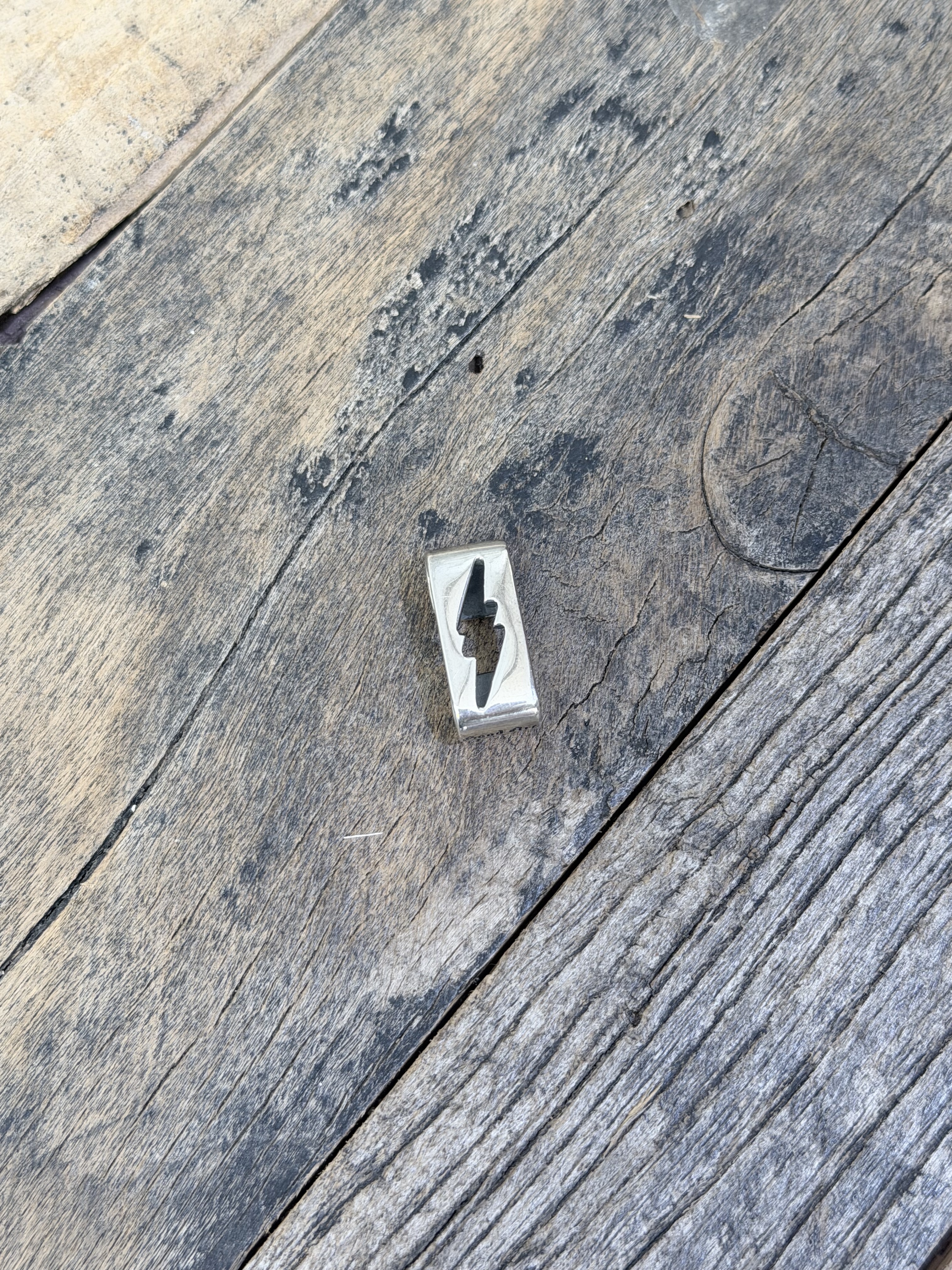 Good Art Shazam Molle Clip