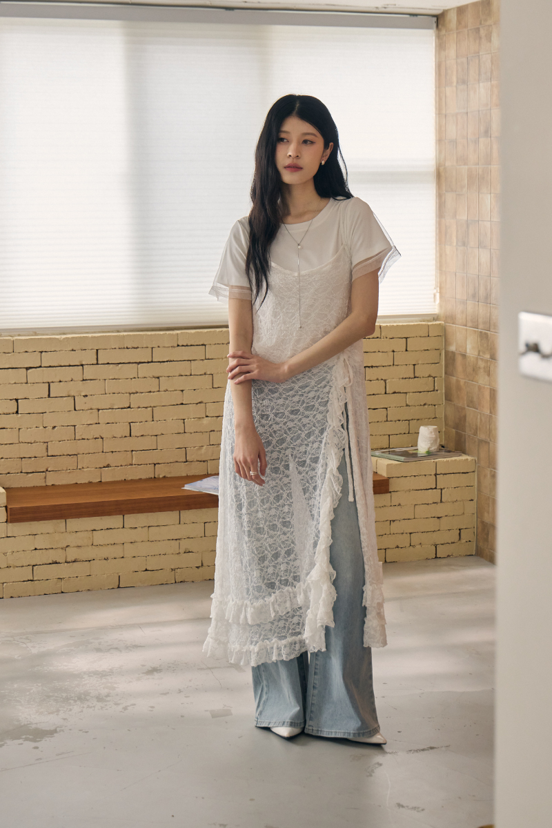 抽繩側綁帶花卉蕾絲透膚長罩衫