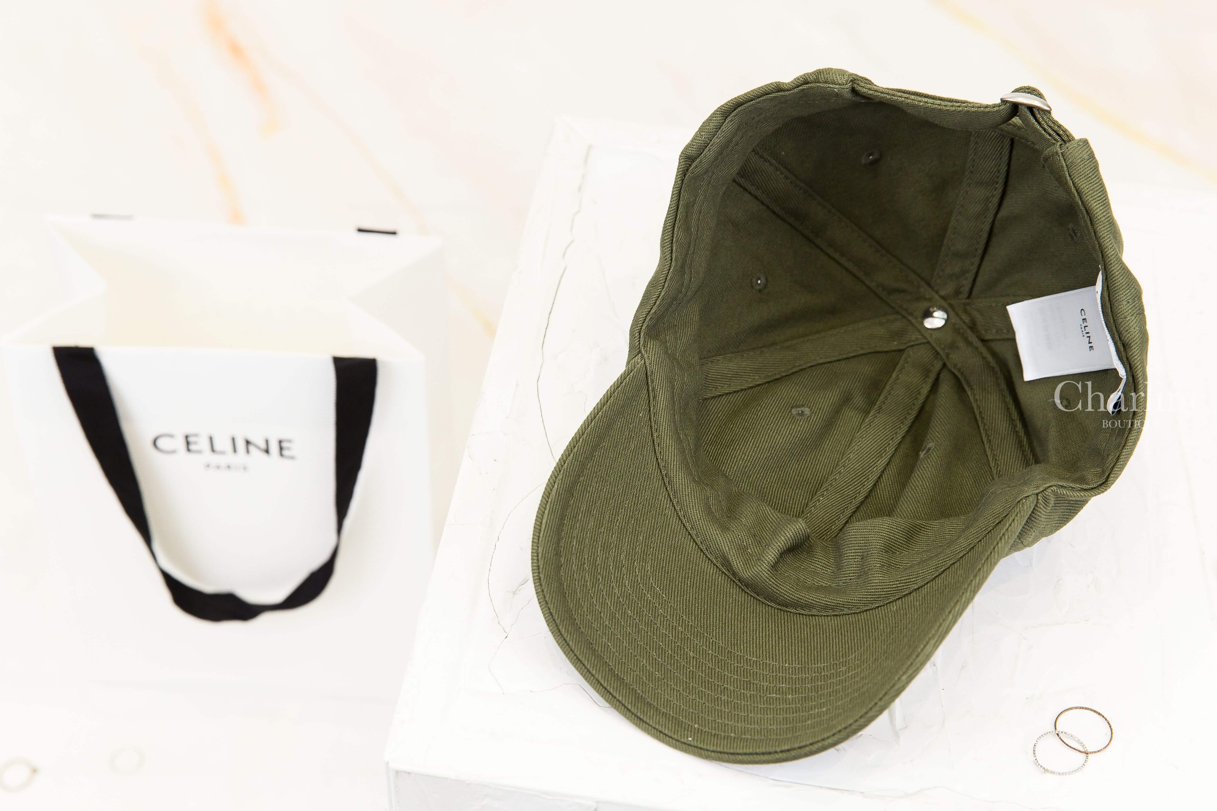 Celine Celine Richelieu Cap In Cotton Twill 卡其綠刺繡黃色字母馬車棉質棒球帽-Charline Boutique 精品代購