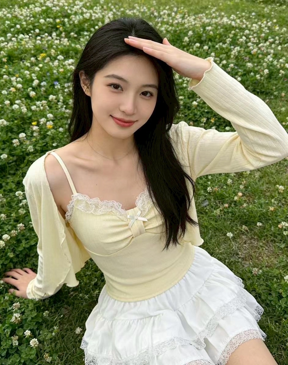 蕾絲邊坑條罩杯背心+坑條外套