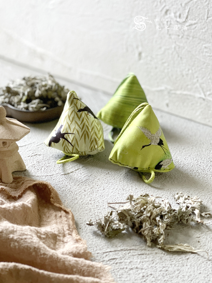 清明節掃墓必備｜艾草香包 3入組 草本清香香包 空間陪伴 隨身香包 車內空間皆適合 -光之薩滿