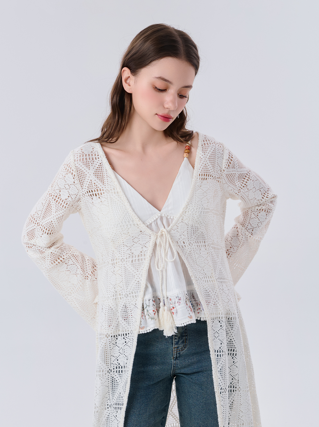 蕾絲透膚長袖罩衫