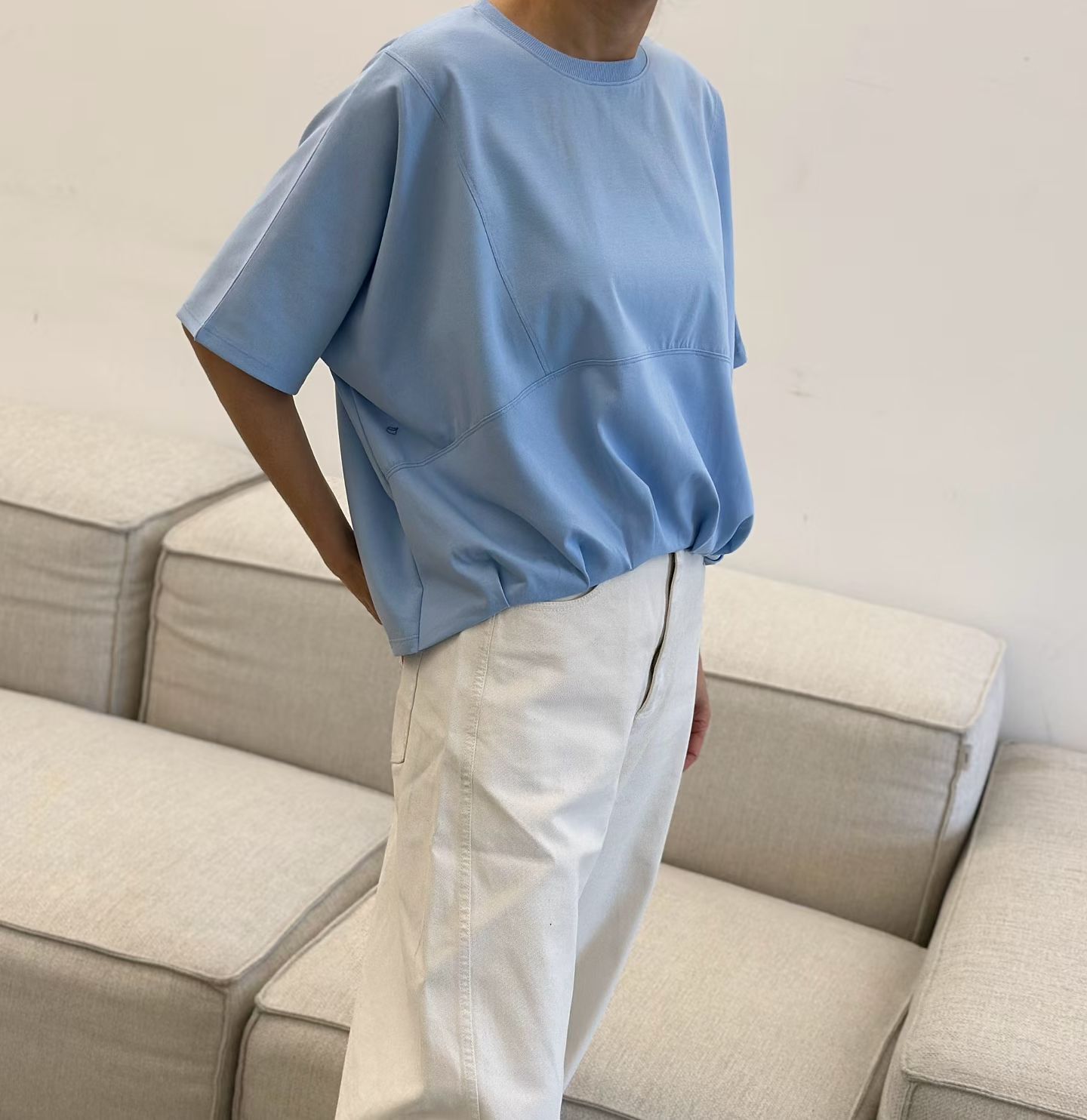 LA6003 前短後長橡筋收腰Tee