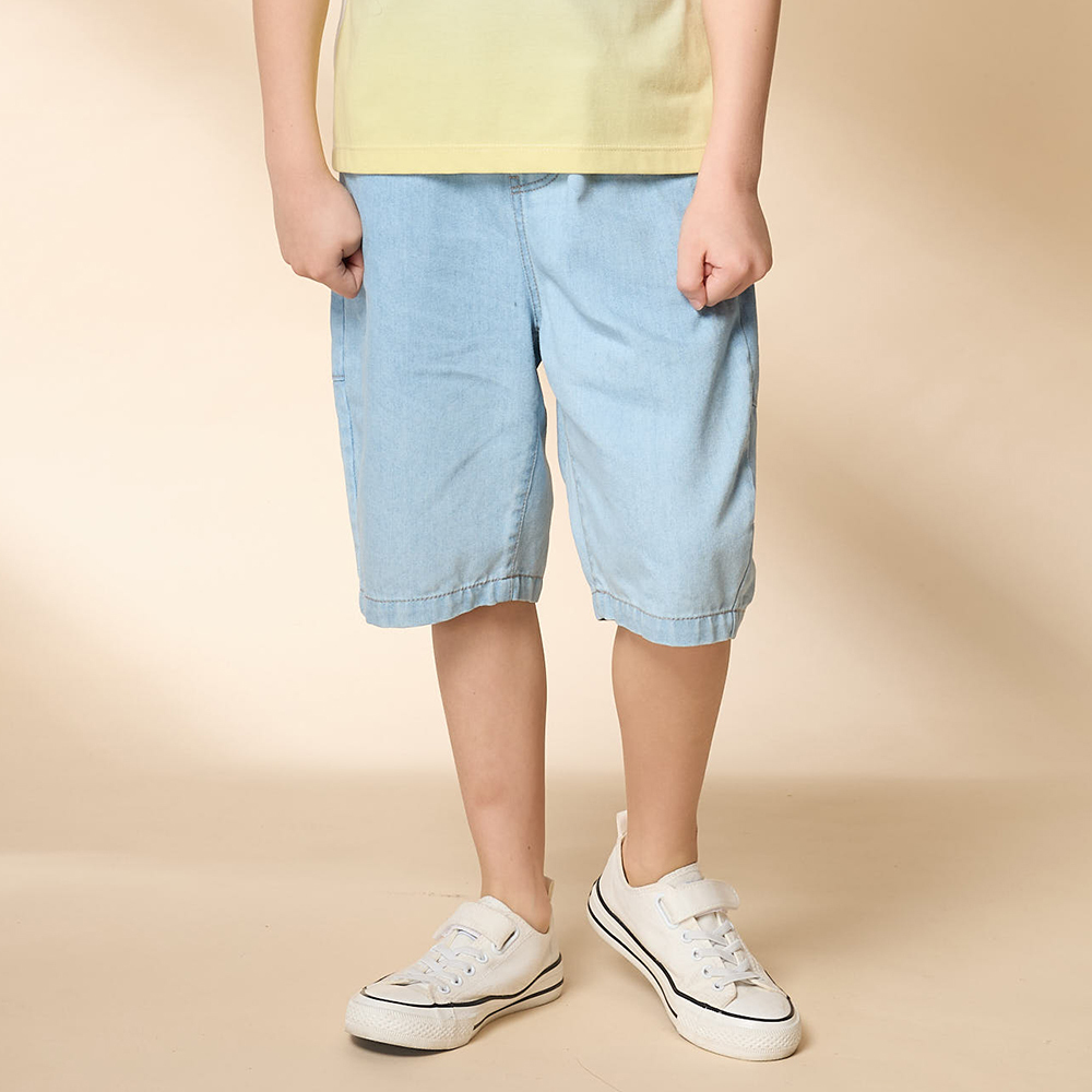 PIPPY 淺色下擺刷白5分牛仔褲 藍