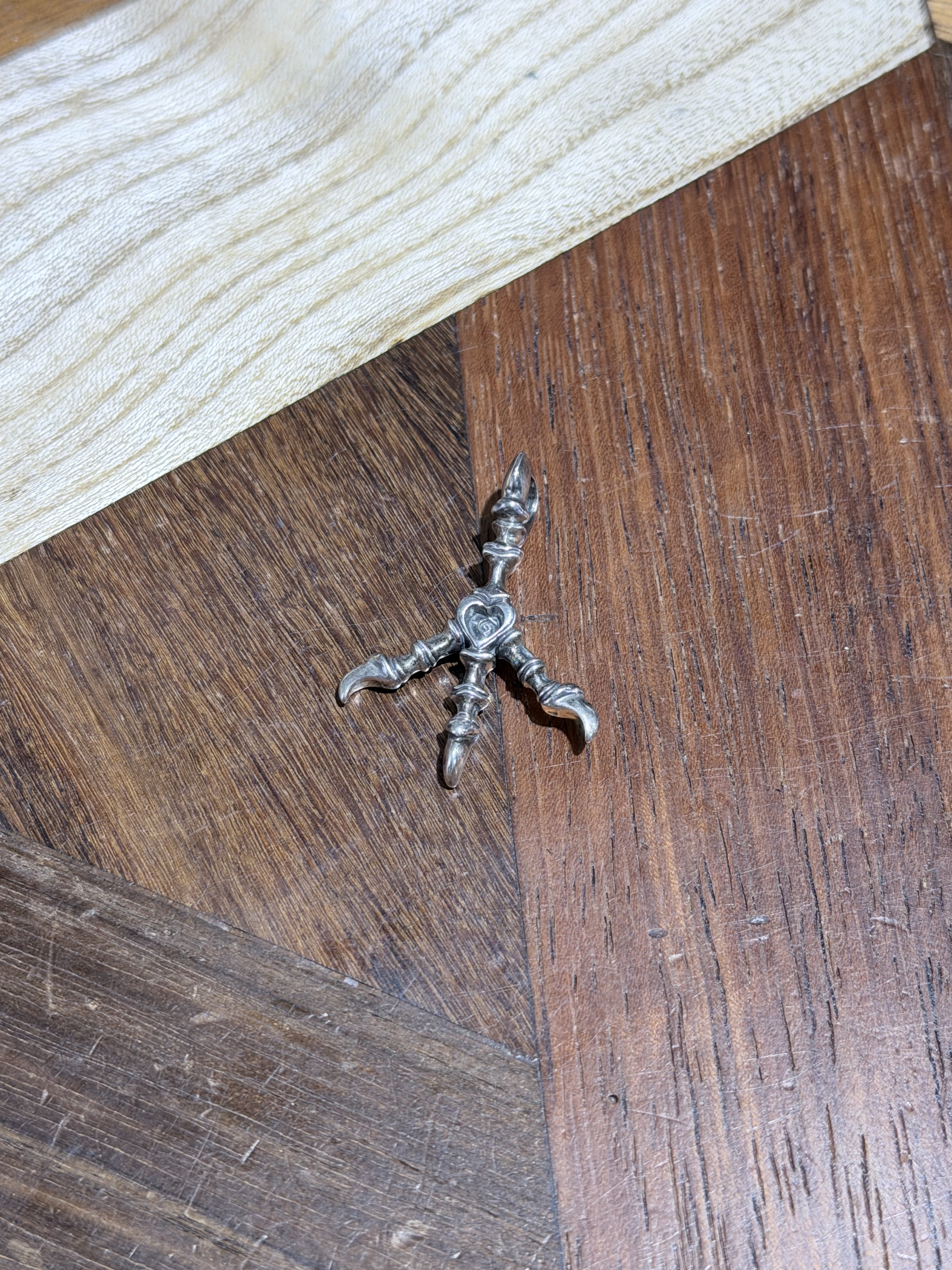 Lone Ones Tai Peace Heart Pendant L