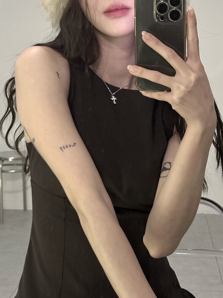 【預購】OFUSE 24WINTER 雙十字項鍊 OFWTER