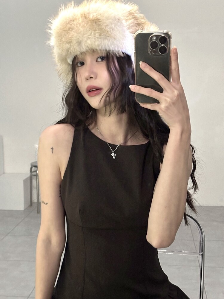 【預購】OFUSE 24WINTER 雙十字項鍊 OFWTER