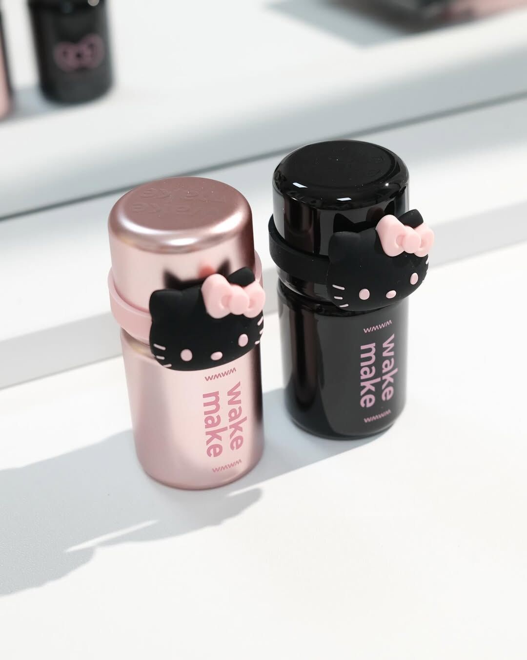 【預購】韓國 WAKEMAKE Hello Kitty 搖搖液態腮紅 4g