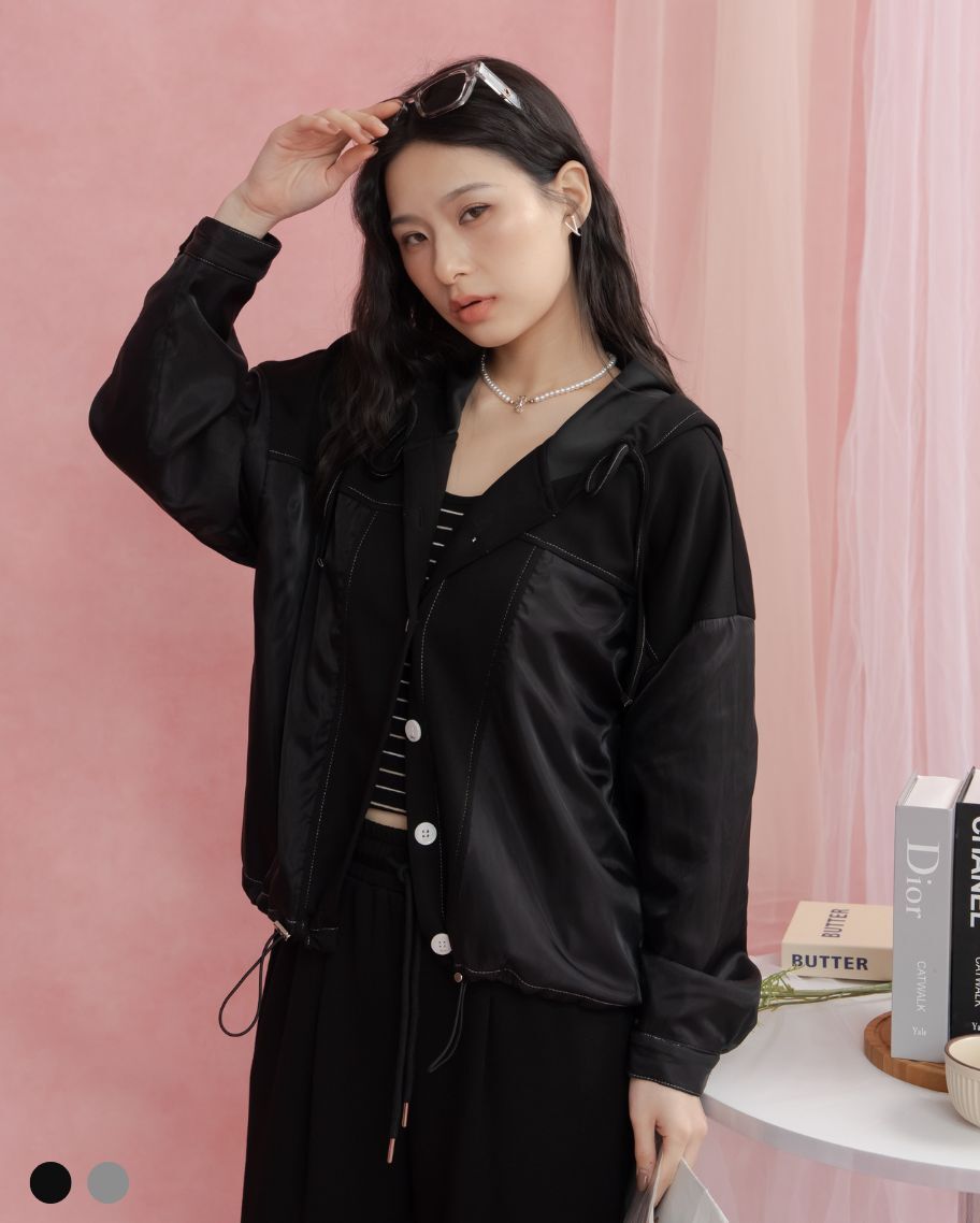 拼紗設計抽繩連帽外套