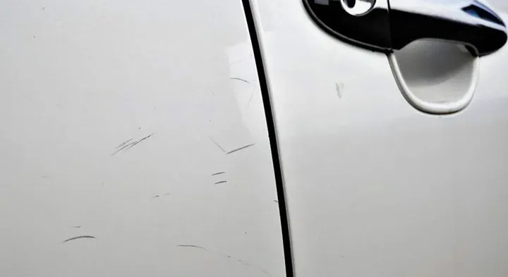 漆面抗刮傷示意