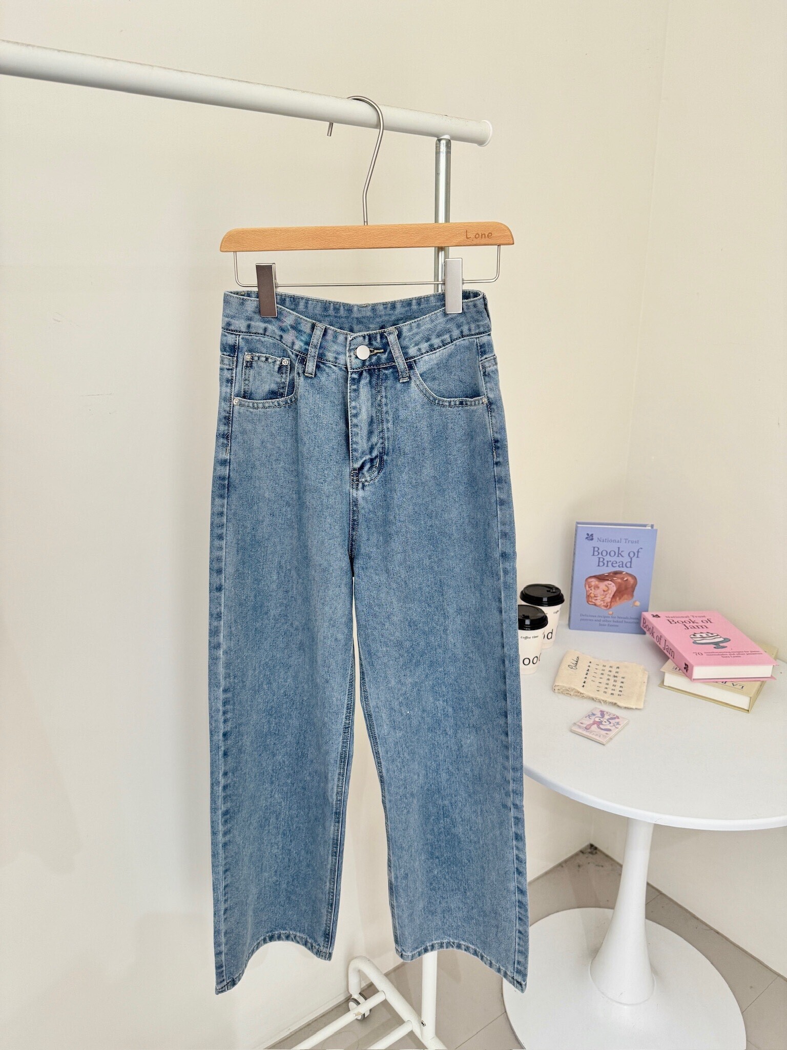 經典直筒牛仔褲