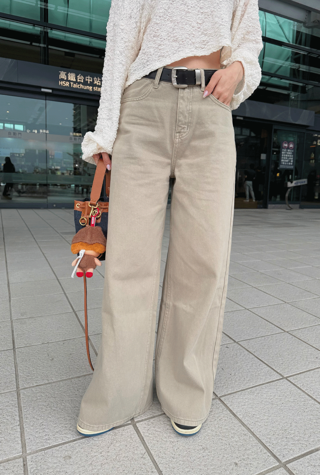 G6028-質感皮帶斜紋寬褲