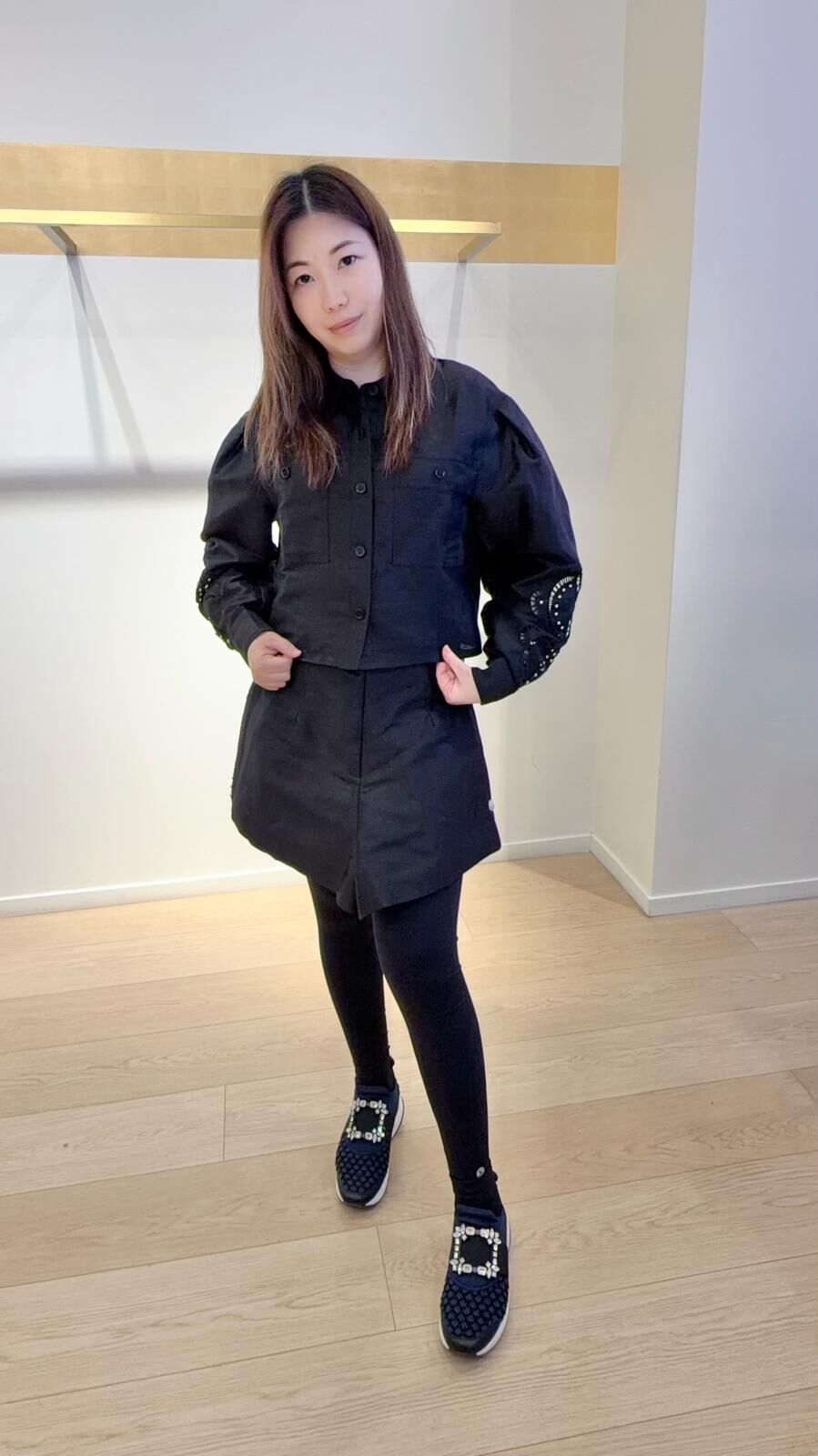 Maje 黑色兩側有圓型圖案短裙 #MFPSH00521