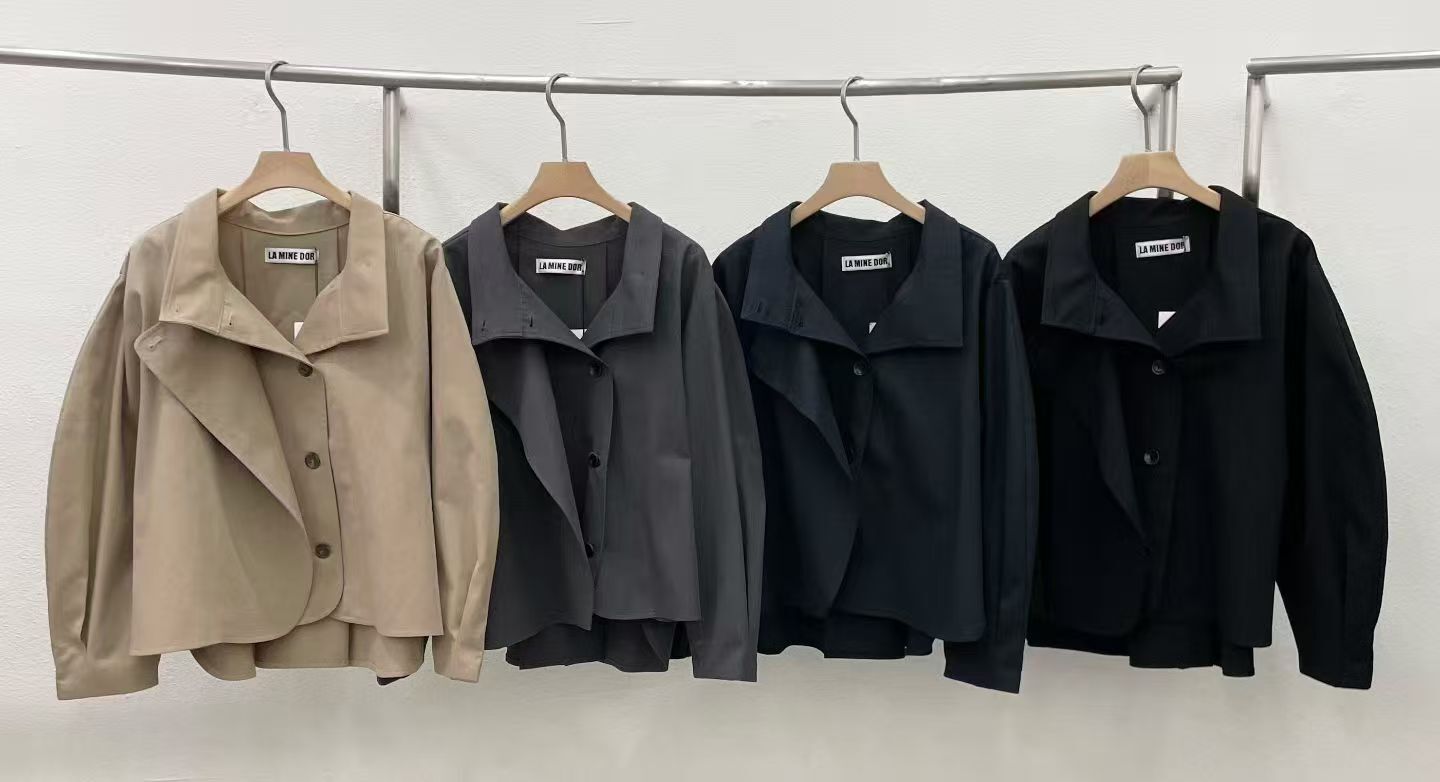 LA6026 開頁排扣翻領氣質外套