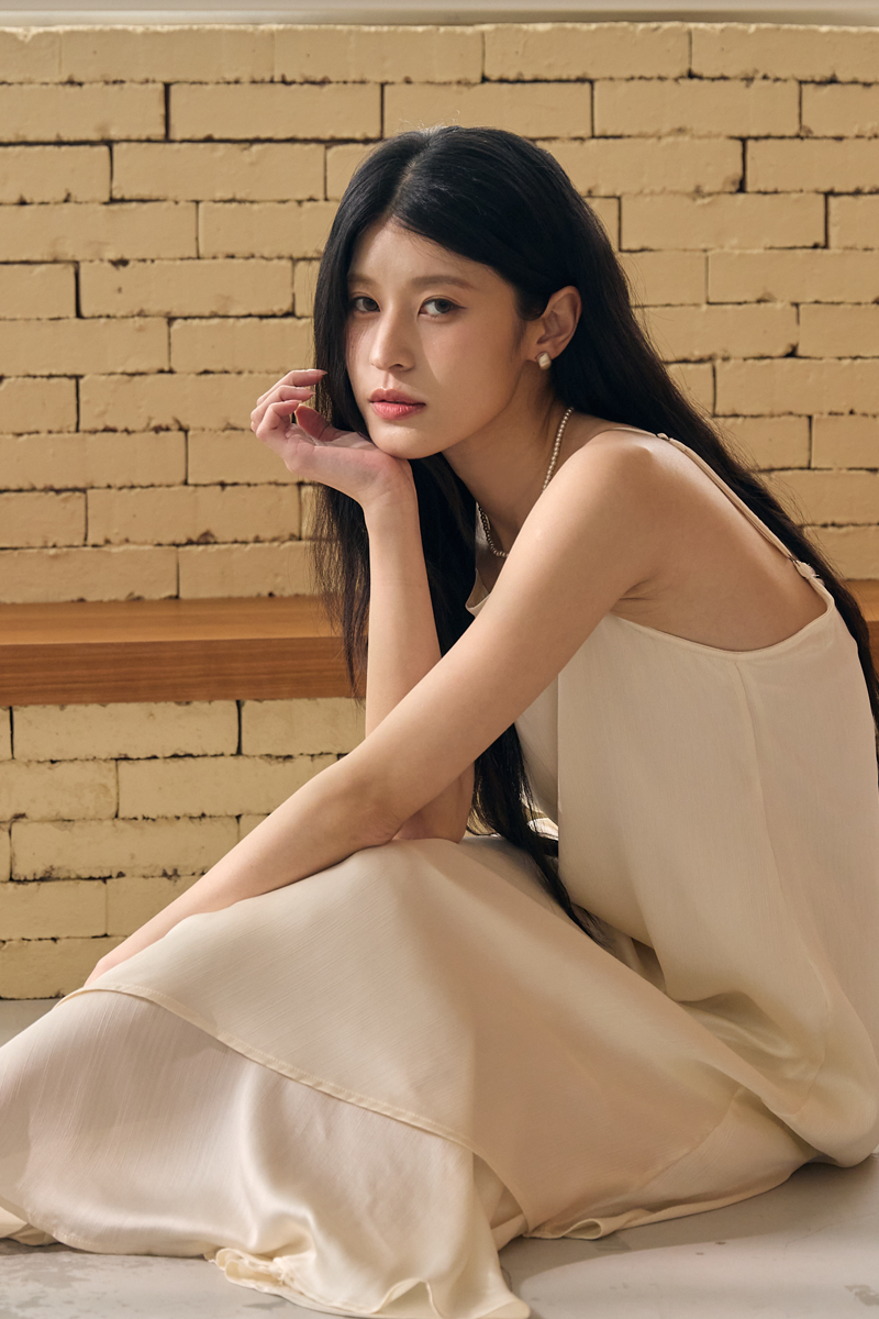 浮光層次不規則細肩洋裝