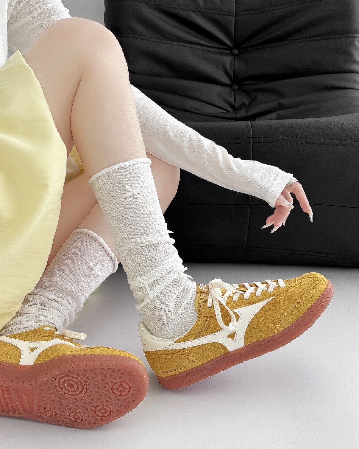 MIZUNO CT 01 芥黃色 米白 奶油白 焦糖底 薄底鞋 男女鞋 D1GH262704 / 預購