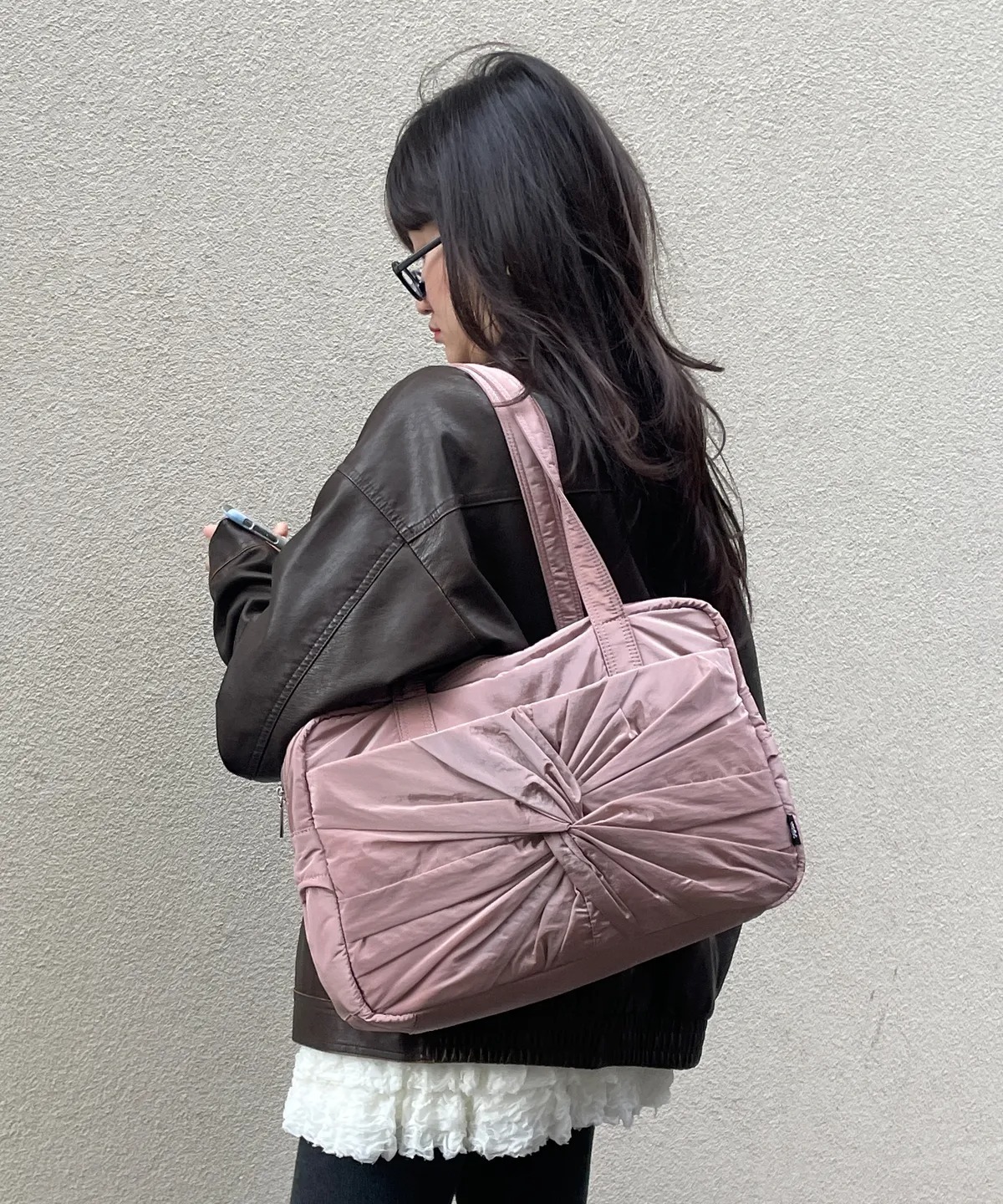 JILL BY JILLSTUART Twist Shoulder Bag