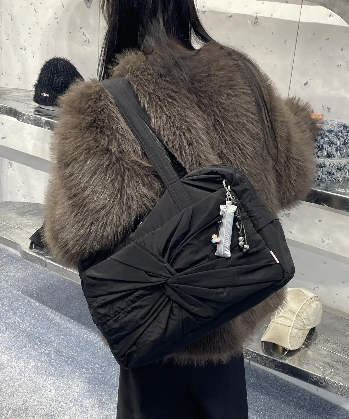 JILL BY JILLSTUART Twist Shoulder Bag