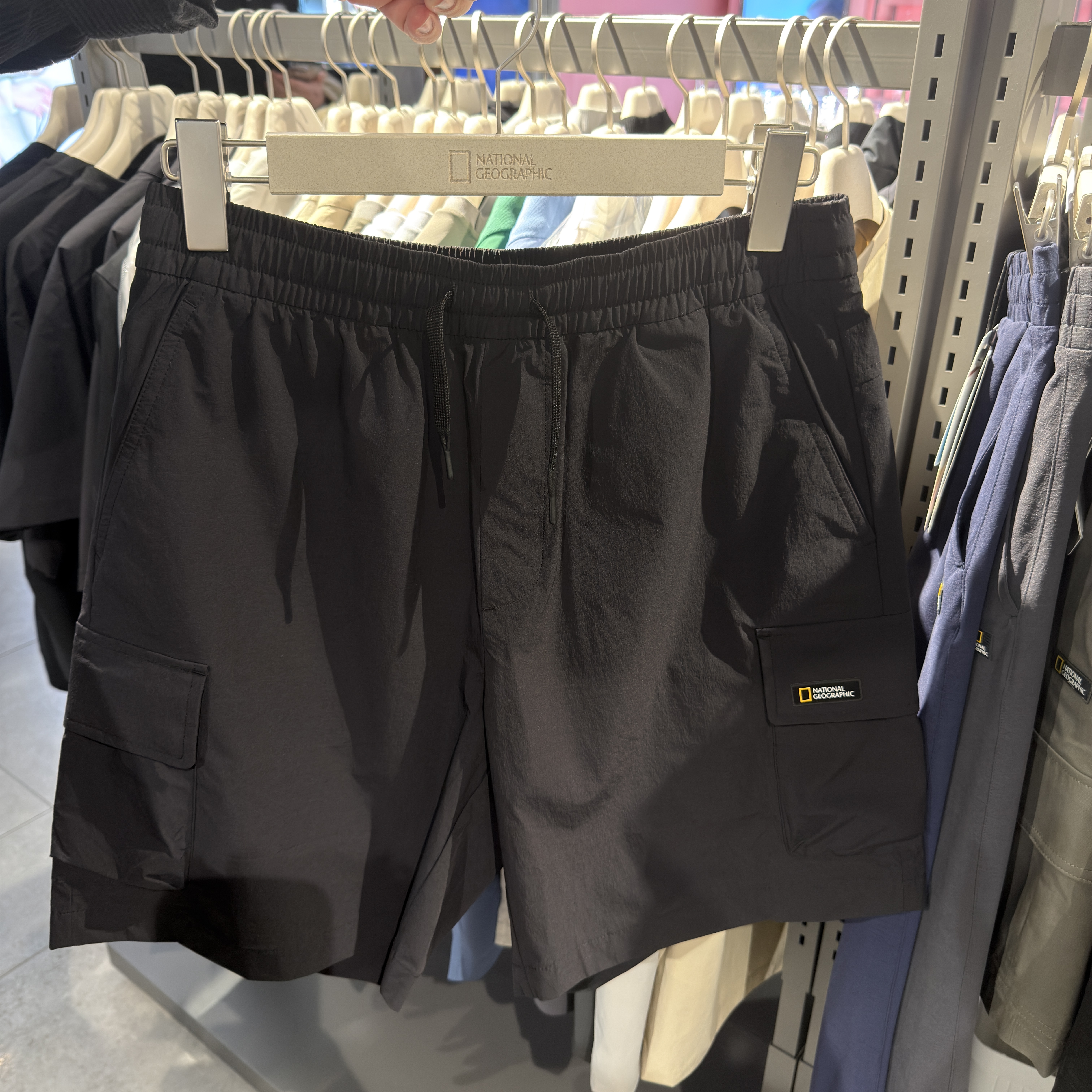 【韓國🇰🇷限時連線 收單至4/2 中午12:00準時收單 ✈️ 】NATIONAL GEOGRAPHIC 國家地理 雙口袋 短褲 N262UHP140