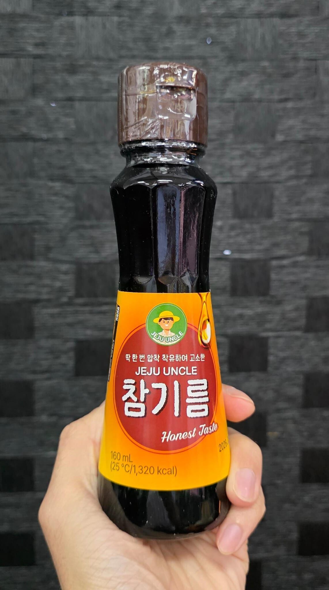 DA40 [1+1]  Jeju Uncle Sesame Oil (160ml)