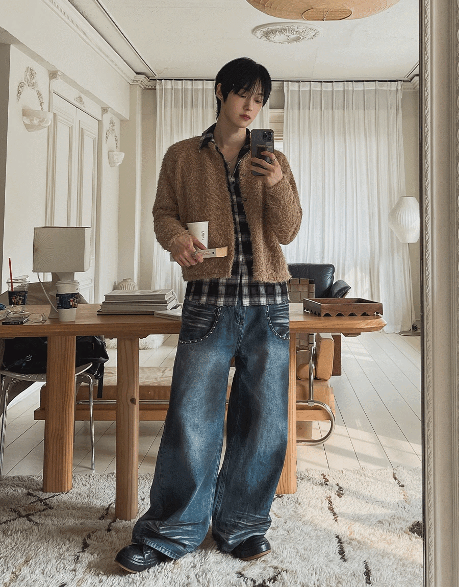 鉚釘髒洗牛仔褲