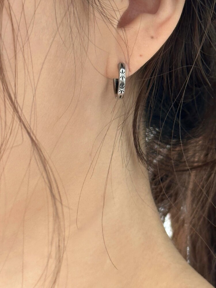 【預購】OFUSE TWINKLE 閃亮耳環 OFTWE