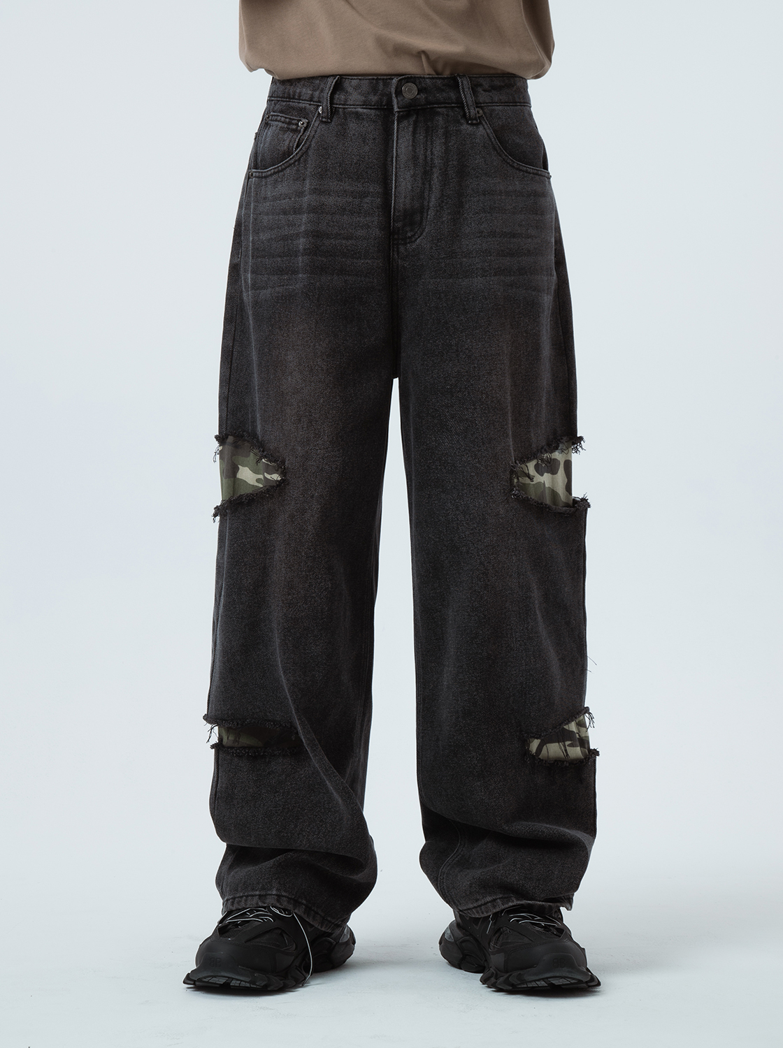 【第二件5折】割破迷彩撞布超寬直筒褲