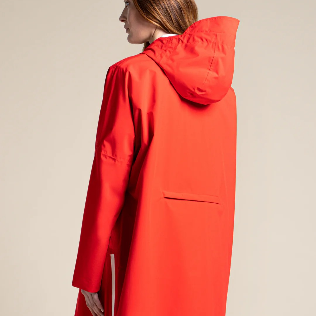 1FL0401-105 [FLOTTE] Liberte - Rain Cape Rouge #22069 (EU)