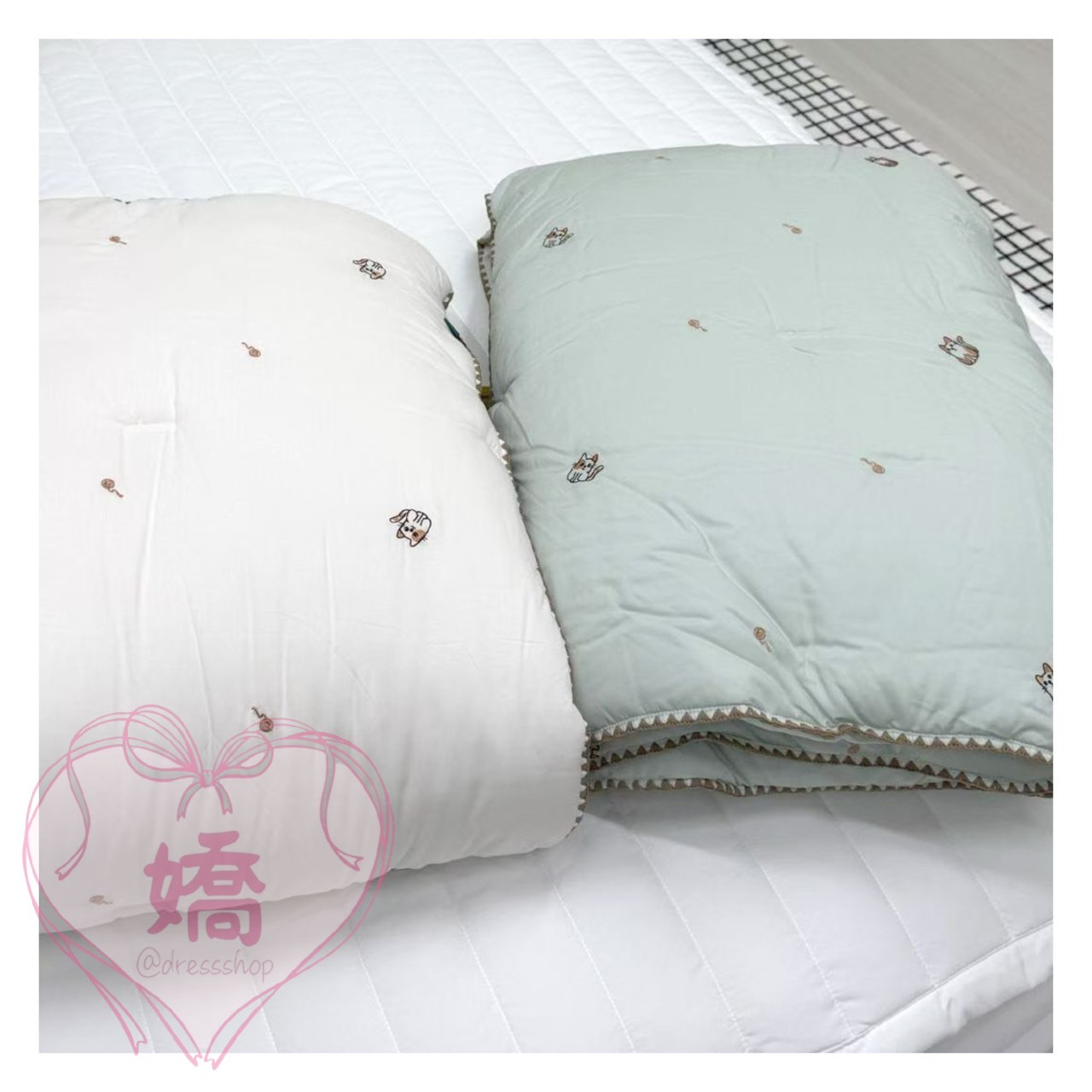 K03006滿版小圖棒棒糖貓咪四季被(綠'杏)(S'枕套)