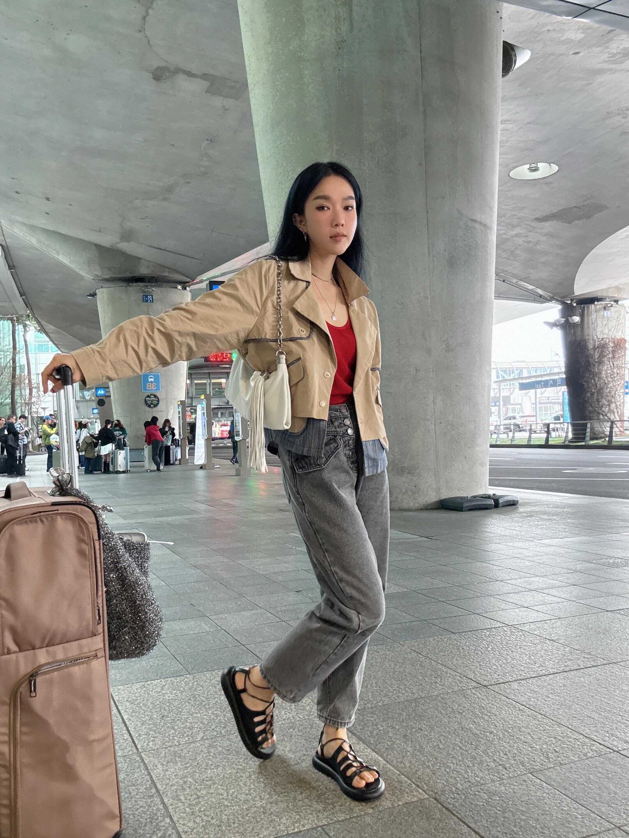 鏤空綁帶闊底涼鞋（預購產品）