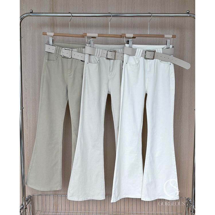 A151「雕塑濾鏡彈⼒喇叭⽜仔褲」