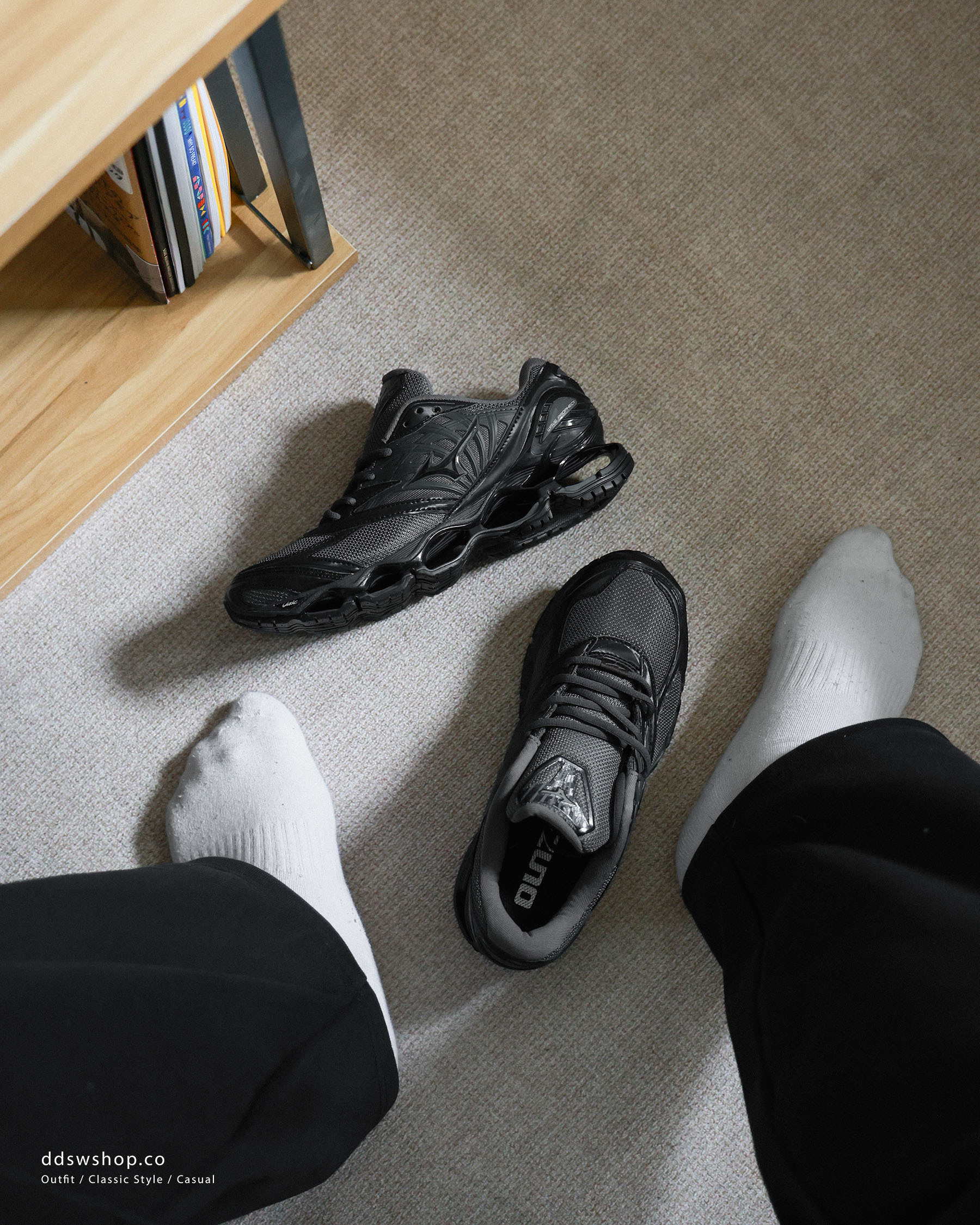 "代購" Mizuno Wave Prophecy LS 緩震 復古跑鞋 炭灰 男鞋 D1GA333705