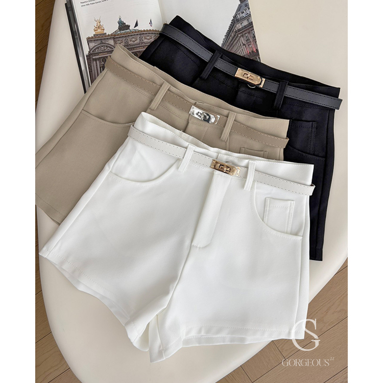 A85「(贈⽪帶) 腿控必收！直腿三⾊短褲」