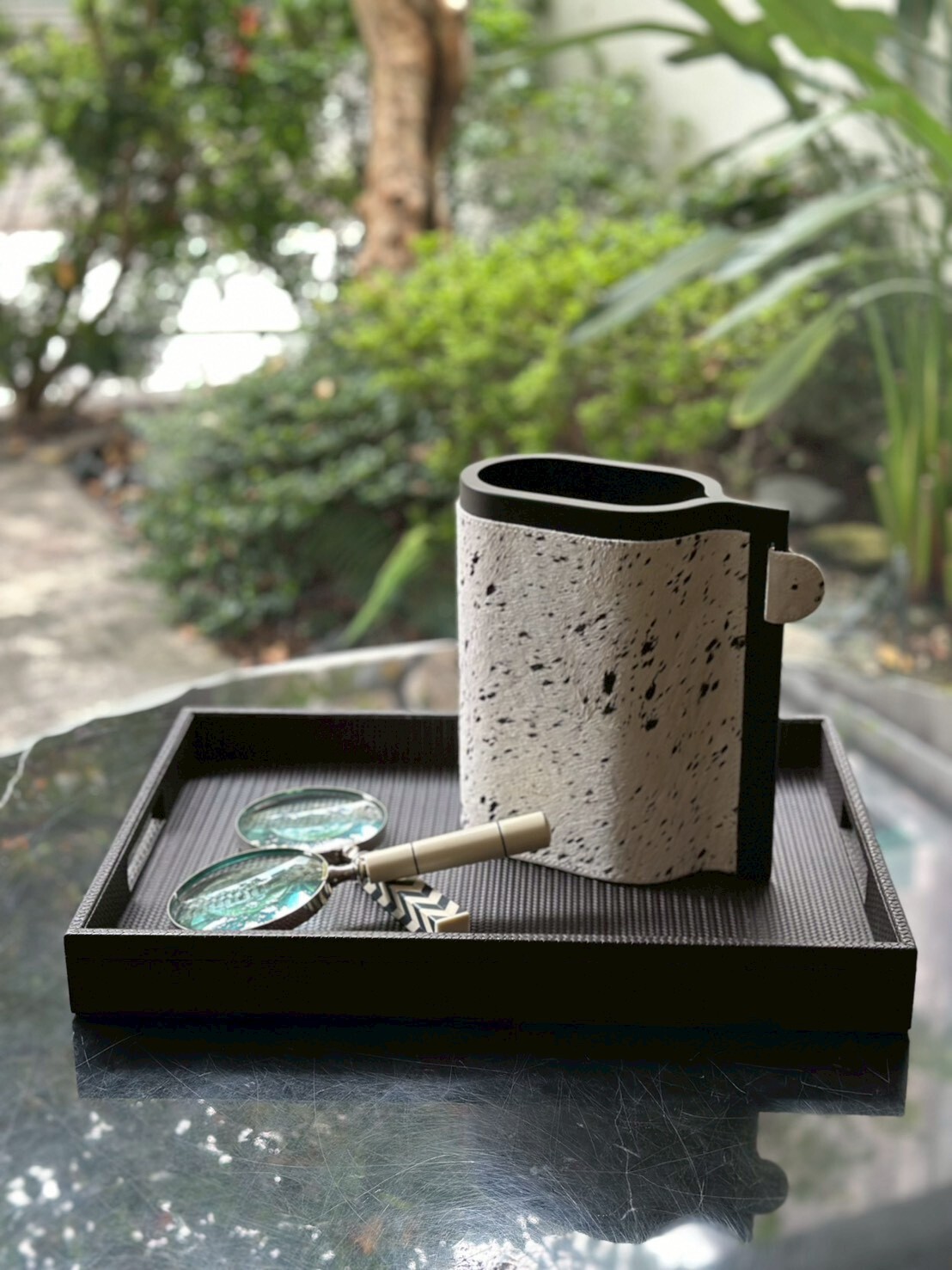 咖啡色編織皮革把手托盤